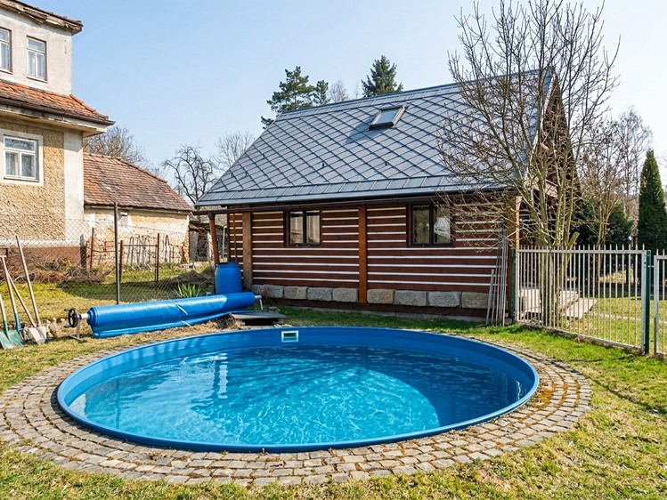 Prodej rodinného domu 329 m², pozemek 687 m² - foto 6