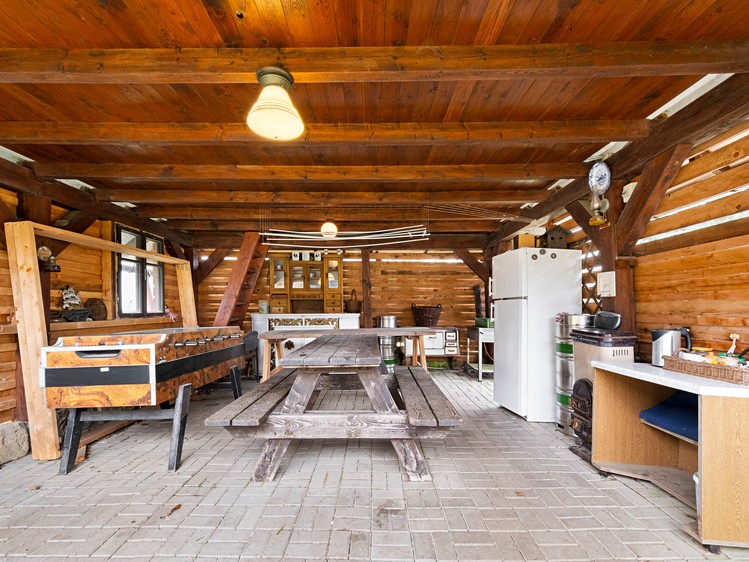 Prodej rodinného domu 329 m², pozemek 687 m² - foto 7