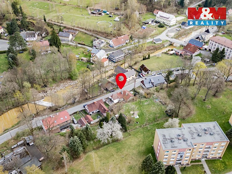 Prodej rodinného domu 200 m², pozemek 299 m² - foto 4