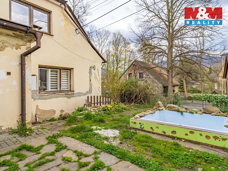 Prodej rodinného domu 200 m², pozemek 299 m² - foto 7