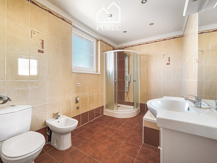 Prodej  rodinného domu 148 m², pozemek 694 m² - foto 6