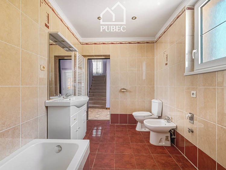 Prodej  rodinného domu 148 m², pozemek 694 m² - foto 7