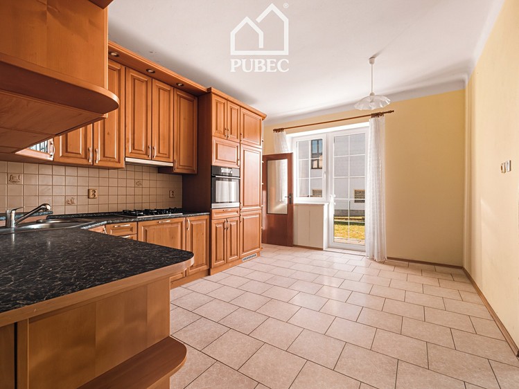 Prodej  rodinného domu 148 m², pozemek 694 m² - foto 5