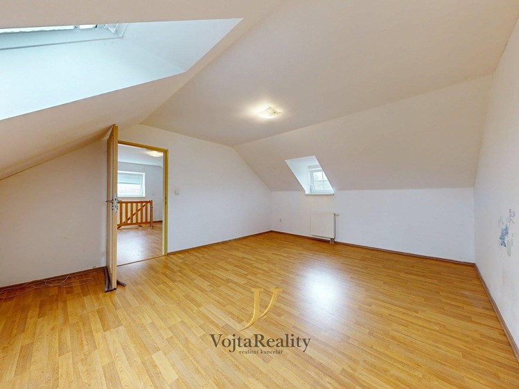 Prodej rodinného domu 117 m², pozemek 282 m² - foto 8