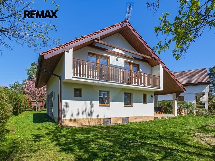 Prodej chalupy 150 m², pozemek 124 m² - foto 2