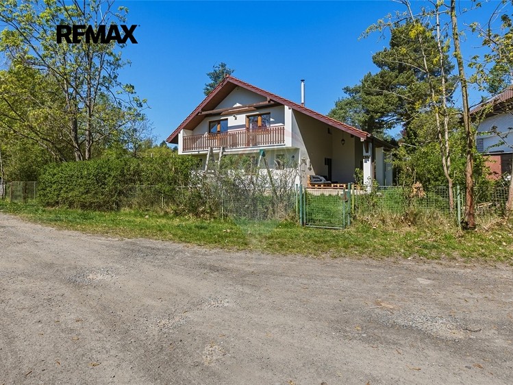 Prodej chalupy 150 m², pozemek 124 m² - foto 1