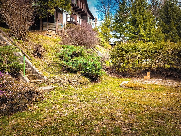 Prodej chaty 45 m², pozemek 546 m² - foto 2