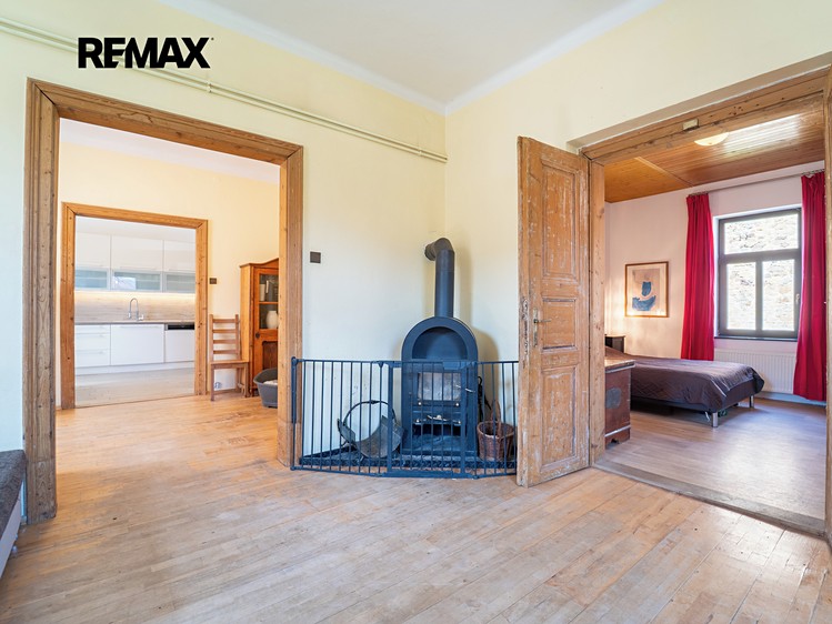 Prodej rodinného domu 220 m², pozemek 312 m² - foto 4
