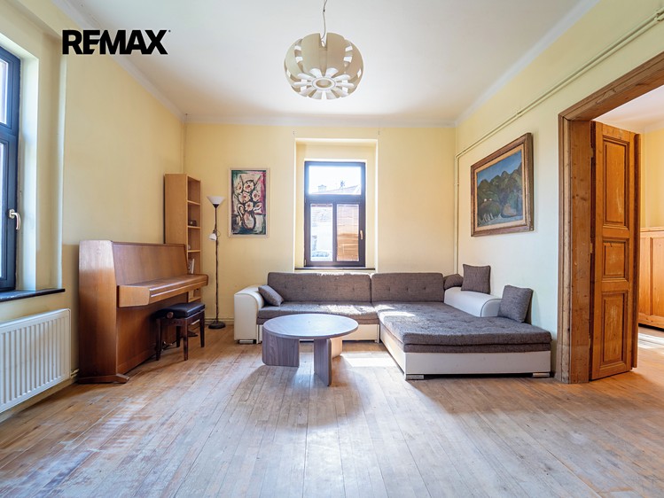 Prodej rodinného domu 220 m², pozemek 312 m² - foto 5