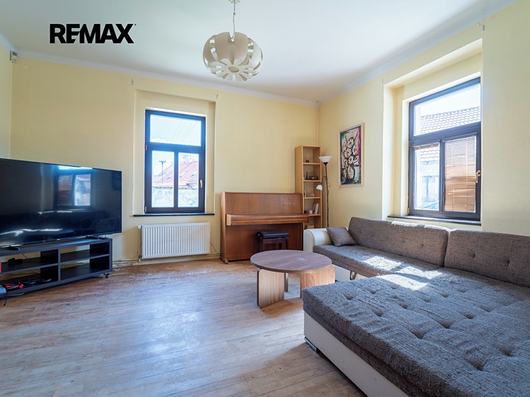 Prodej rodinného domu 220 m², pozemek 312 m² - foto 6