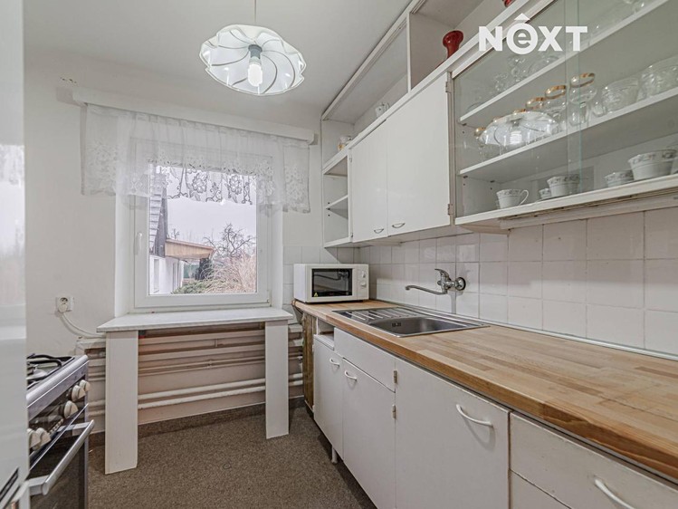 Prodej rodinného domu 130 m², pozemek 670 m² - foto 6