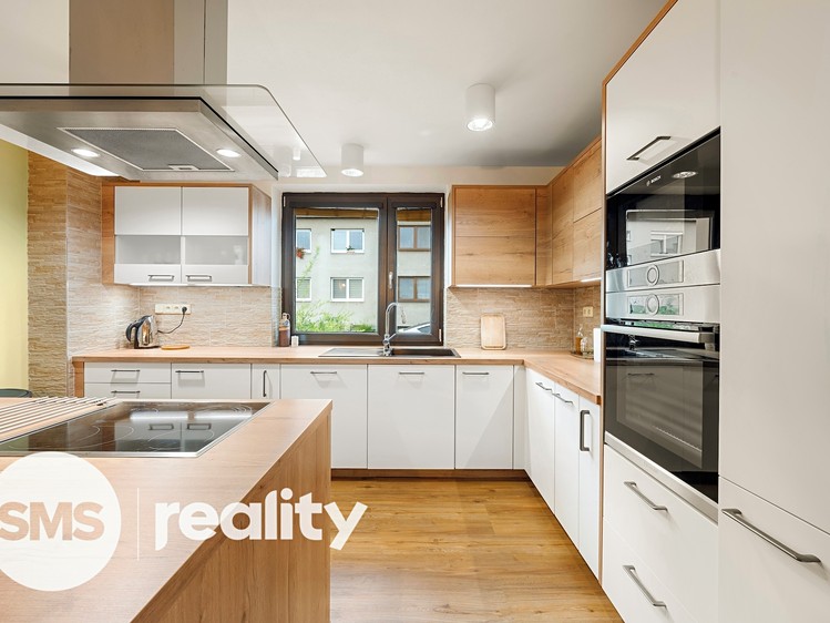 Prodej rodinného domu 170 m², pozemek 850 m² - foto 3