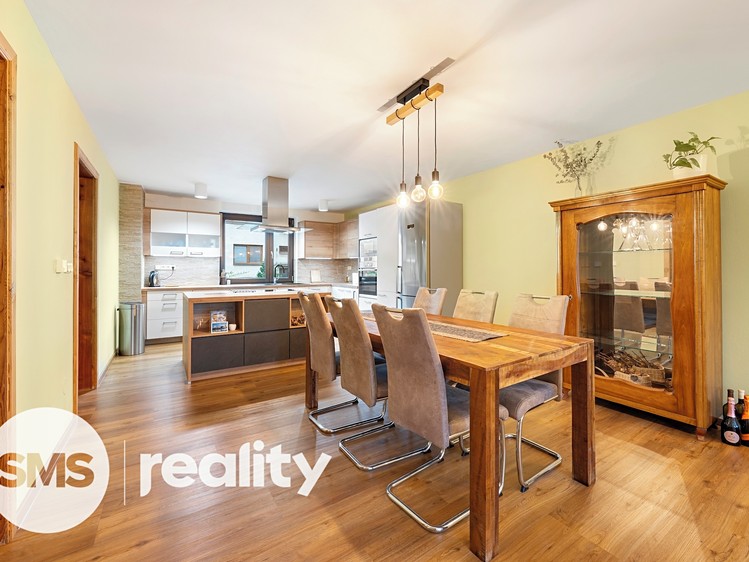 Prodej rodinného domu 170 m², pozemek 850 m² - foto 6