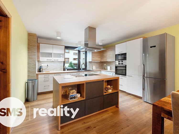 Prodej rodinného domu 170 m², pozemek 850 m² - foto 5