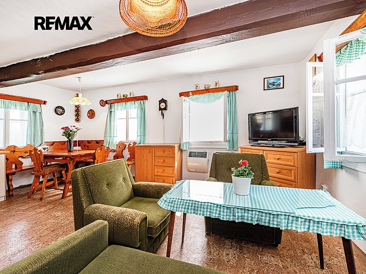 Prodej  chalupy 215 m², pozemek 2 143 m² - foto 7