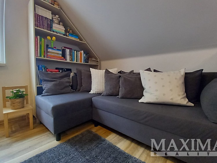 Prodej  rodinného domu 103 m², pozemek 918 m² - foto 4