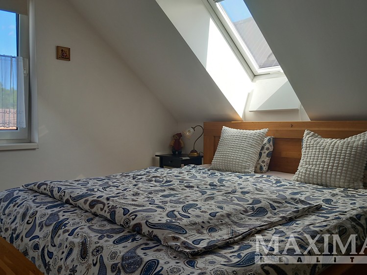 Prodej  rodinného domu 103 m², pozemek 918 m² - foto 5
