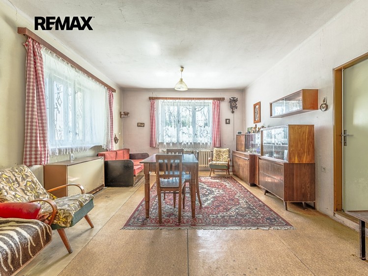 Prodej rodinného domu 180 m², pozemek 1 532 m² - foto 7