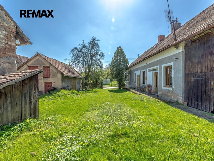 Prodej rodinného domu 180 m², pozemek 1 532 m² - foto 6