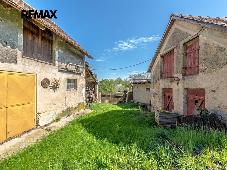 Prodej rodinného domu 180 m², pozemek 1 532 m² - foto 5