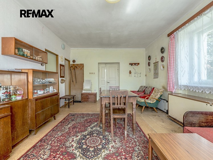 Prodej rodinného domu 180 m², pozemek 1 532 m² - foto 8