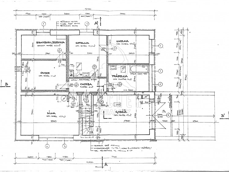 Prodej rodinného domu 200 m², pozemek 877 m² - foto 8