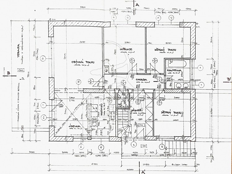 Prodej rodinného domu 200 m², pozemek 877 m² - foto 6