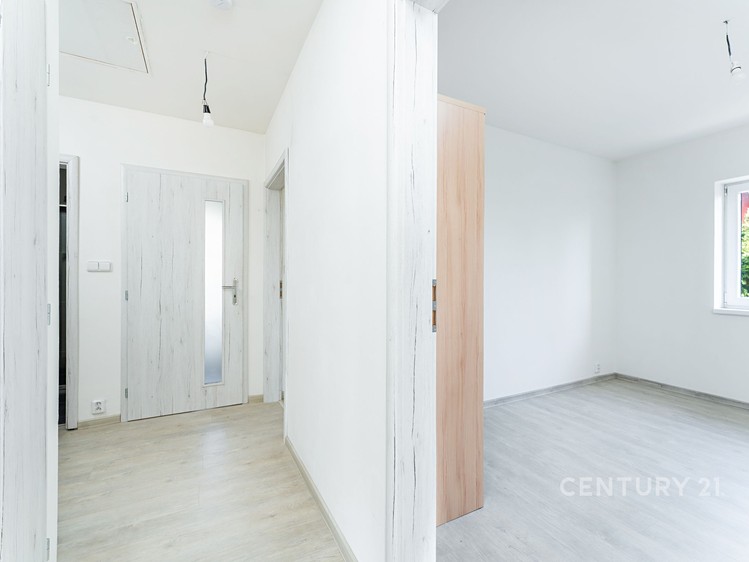 Prodej rodinného domu 162 m², pozemek 522 m² - foto 6