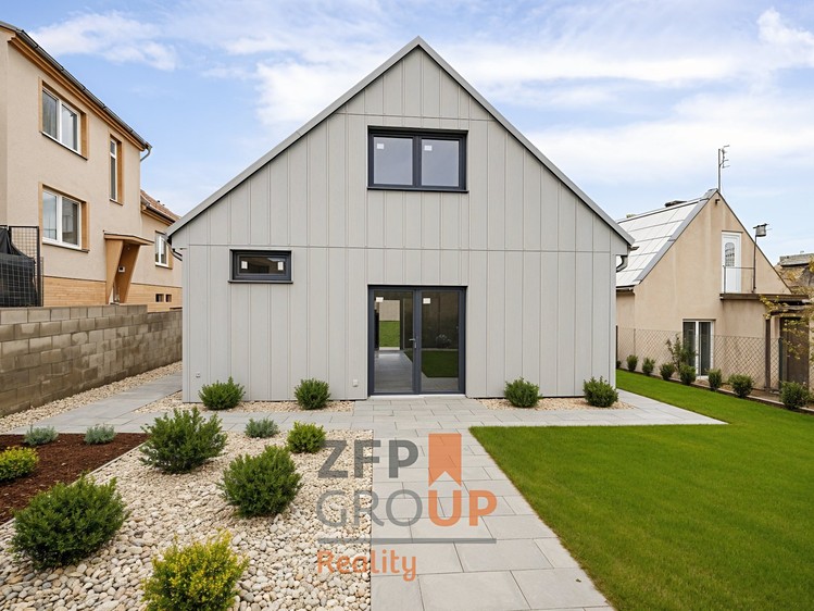 Prodej rodinného domu 107 m², pozemek 650 m² - foto 1