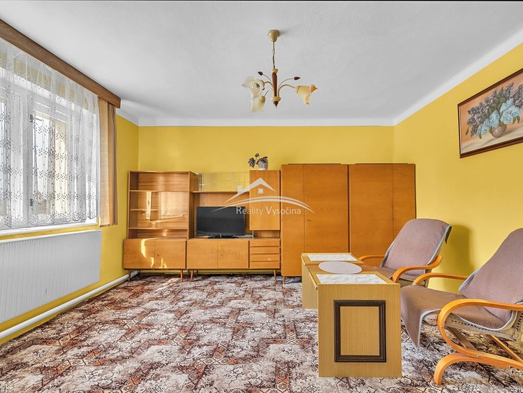 Prodej rodinného domu 140 m², pozemek 1 036 m² - foto 4