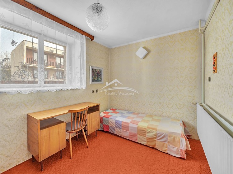 Prodej rodinného domu 140 m², pozemek 1 036 m² - foto 8