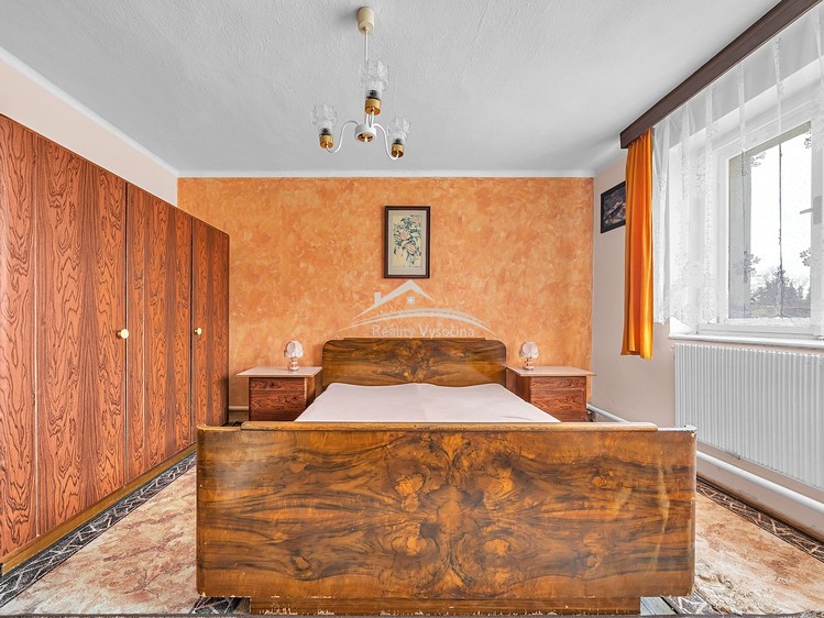 Prodej rodinného domu 140 m², pozemek 1 036 m² - foto 6