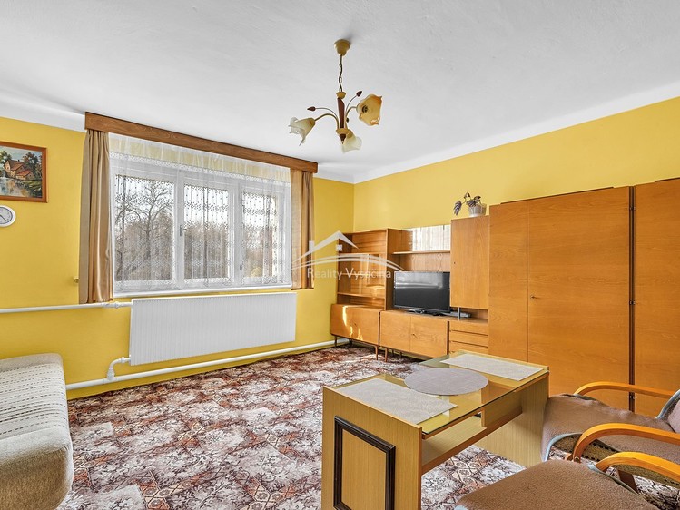 Prodej rodinného domu 140 m², pozemek 1 036 m² - foto 5