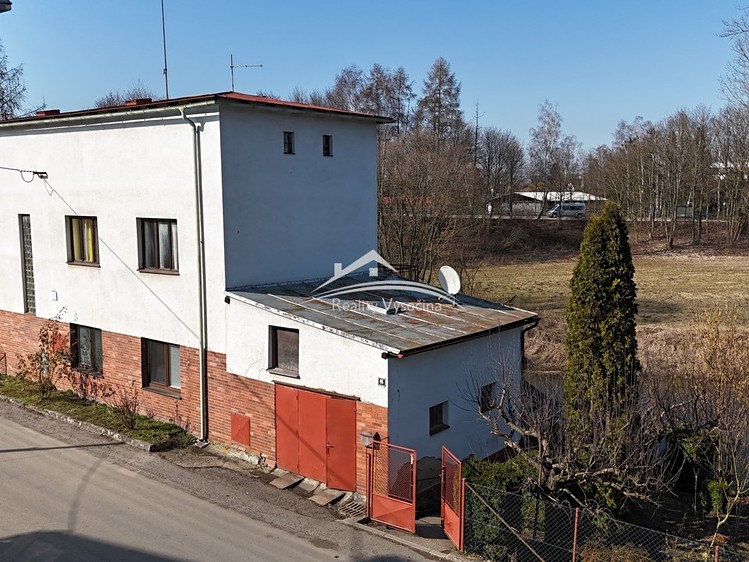 Prodej rodinného domu 120 m², pozemek 402 m² - foto 2