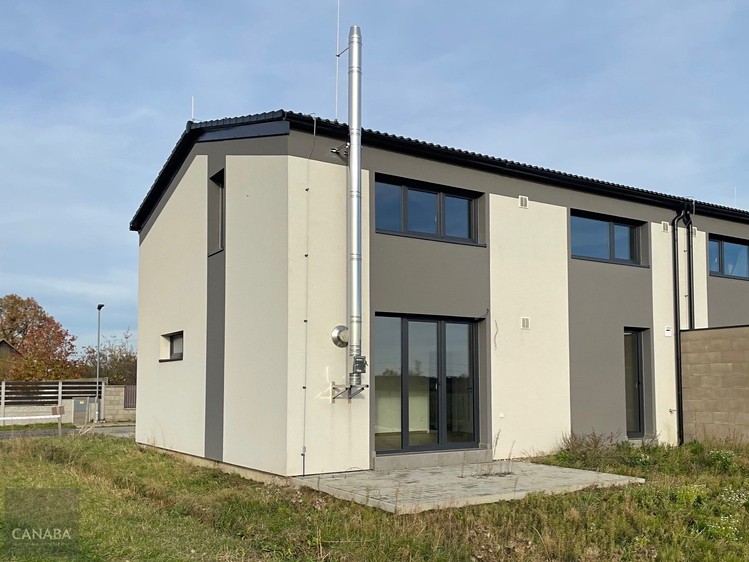 Prodej rodinného domu 138 m², pozemek 465 m² - foto 8