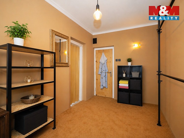 Prodej rodinného domu 120 m², pozemek 673 m² - foto 8