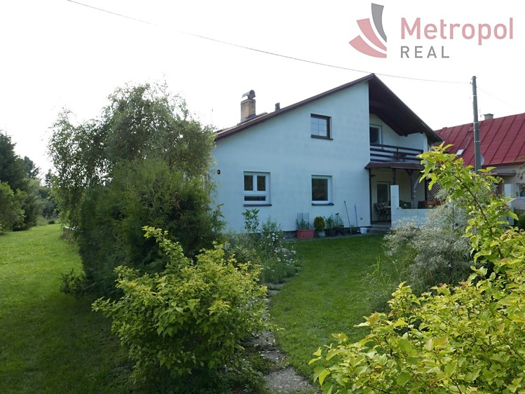 Prodej rodinného domu 230 m², pozemek 1 594 m² - foto 1