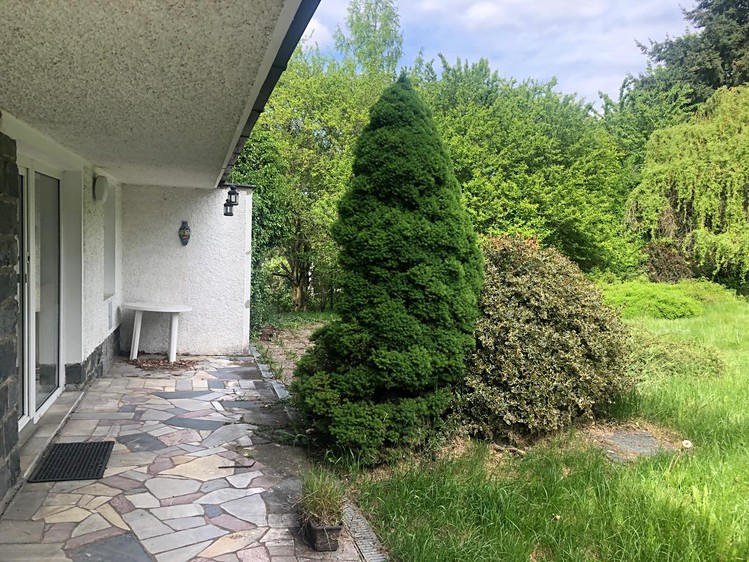 Prodej rodinného domu 185 m², pozemek 1 742 m² - foto 5