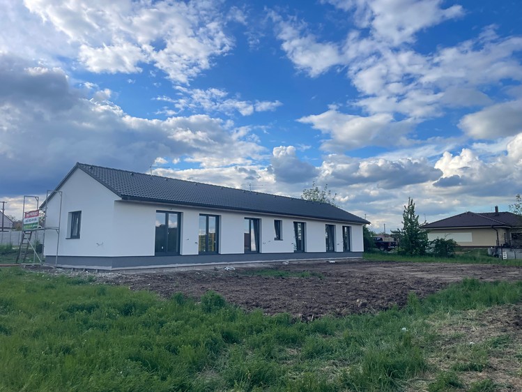 Prodej rodinného domu 61 m², pozemek 316 m² - foto 1
