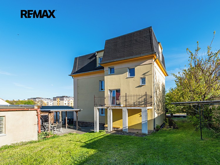 Prodej vícegeneračního domu 260 m², pozemek 180 m² - foto 3