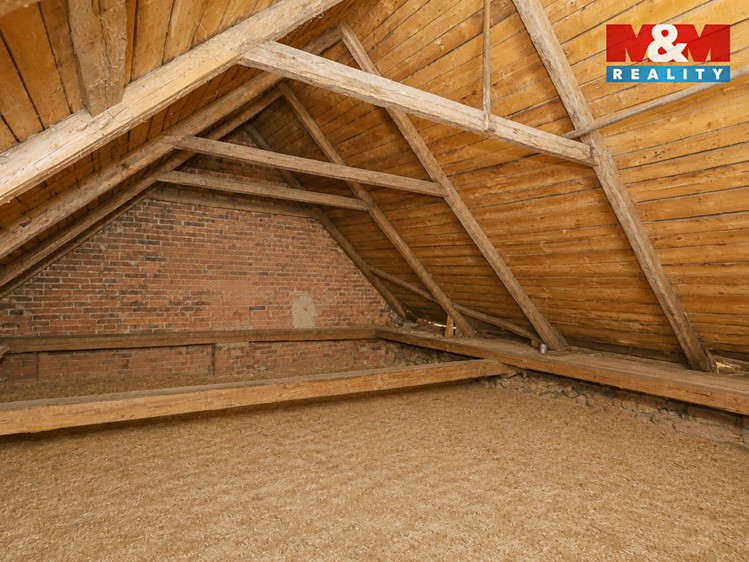 Prodej rodinného domu 45 m², pozemek 569 m² - foto 8