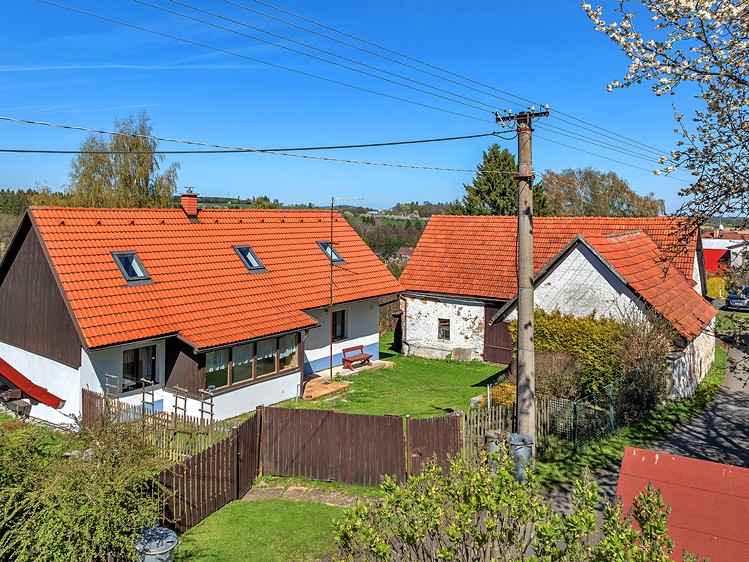 Prodej chalupy 136 m², pozemek 1 565 m² - foto 1