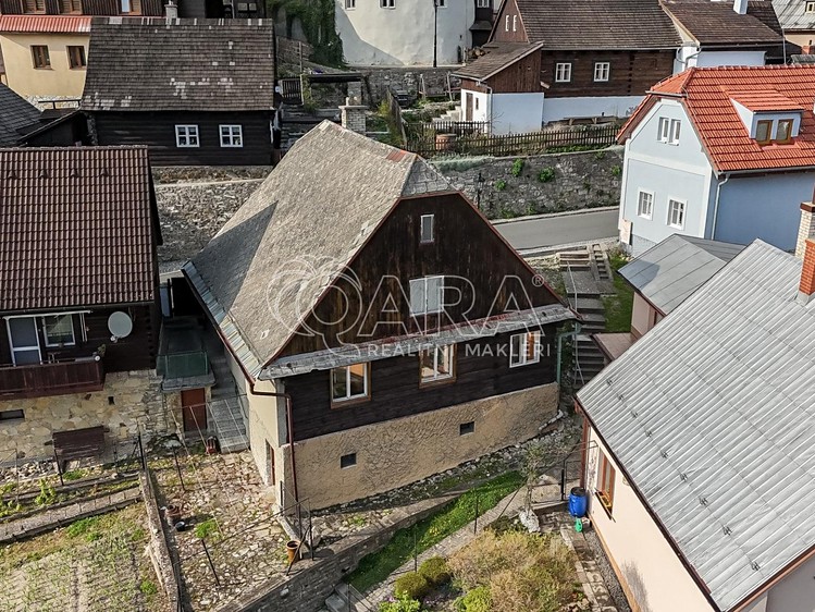 Prodej rodinného domu 75 m², pozemek 270 m² - foto 2