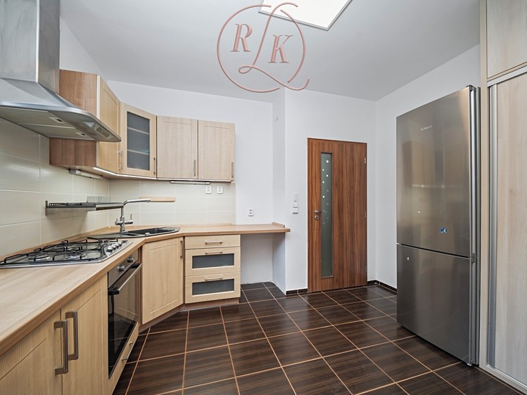 Prodej rodinného domu 150 m², pozemek 164 m² - foto 5