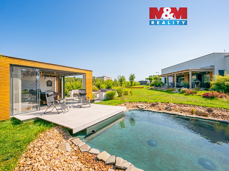 Prodej rodinného domu 152 m², pozemek 1 328 m² - foto 1