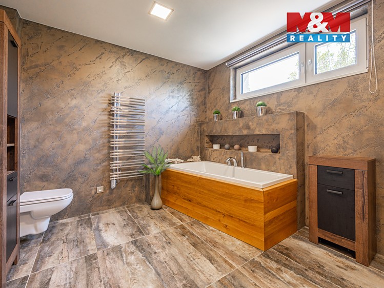 Prodej rodinného domu 152 m², pozemek 1 328 m² - foto 5