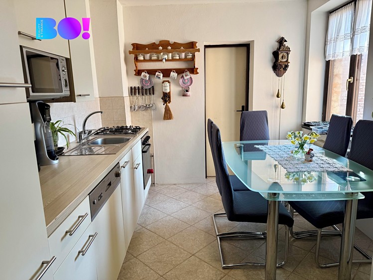 Prodej rodinného domu 140 m², pozemek 437 m² - foto 2