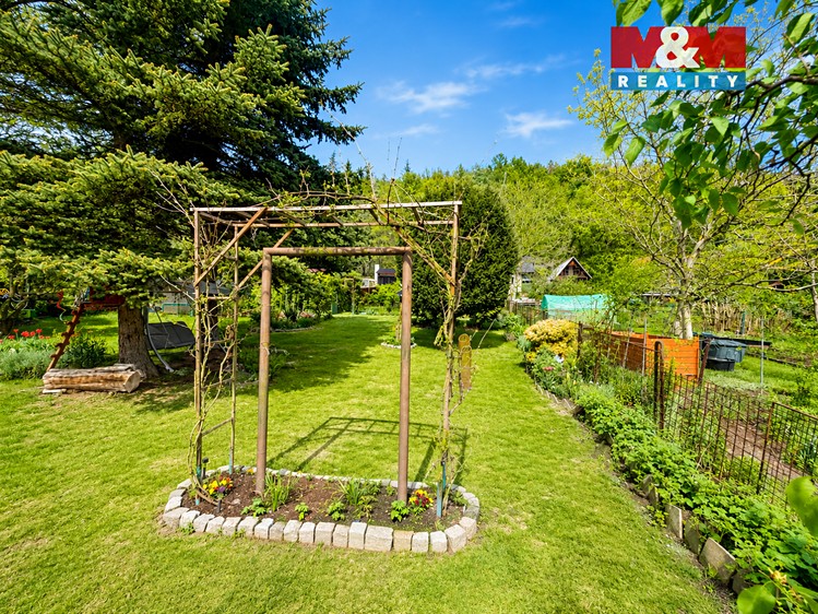 Prodej  chaty 35 m², pozemek 446 m² - foto 4