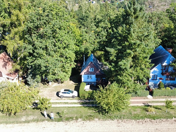 Prodej chaty 82 m², pozemek 229 m² - foto 2