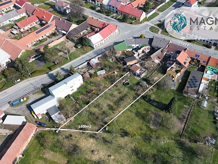 Prodej  rodinného domu 221 m², pozemek 1 800 m² - foto 3